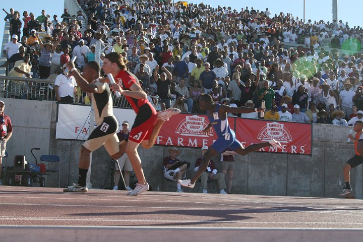 2010 CIF Saturday-051.JPG - 2010 CIF Track and Field Championships, June 4-5, Buchanan High School, Clovis, CA.